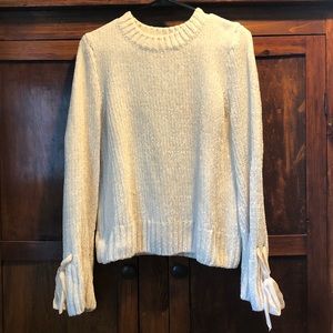 EXTREMELY SOFT AND CUTE SWEATER